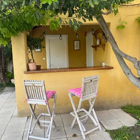 Appartement Bord De Piscine Sérignan-du-Comtat