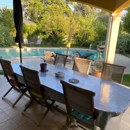 Appartement Bord De Piscine Sérignan-du-Comtat